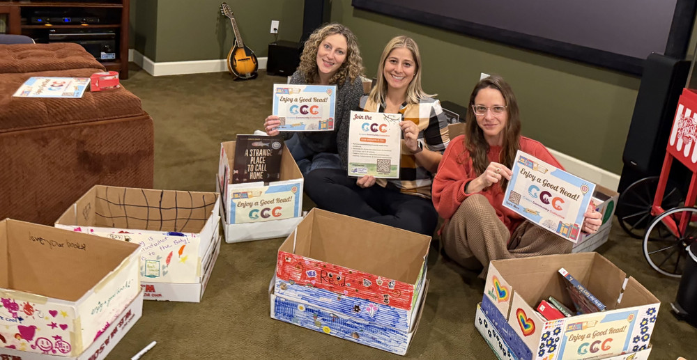 Three women sitting on the floor with decorated boxes, promoting a screen-free ch — screen-free childhood Croton-on-Hudson